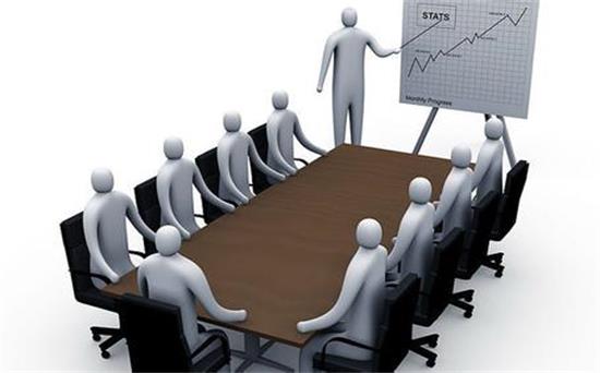 構建高效企業(yè)管理培訓課程 機制、內容與實施路徑